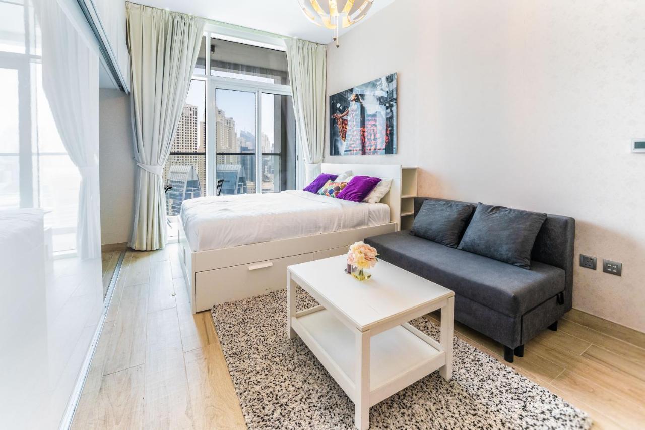 דובאי Fam Living - Marina Marvel - Studio Apartment With Breathtaking Views In Studio One Tower מראה חיצוני תמונה